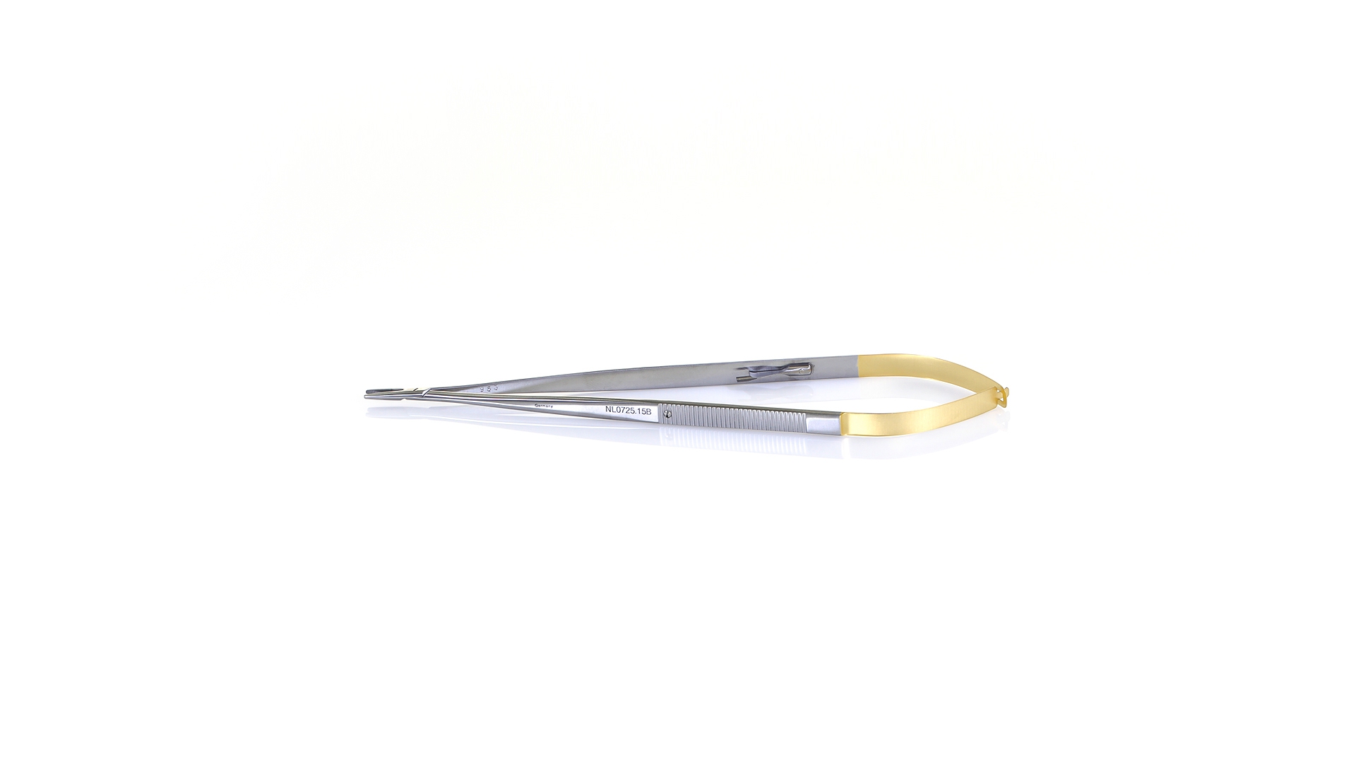 Castroviejo Micro Needle Holder - Straight jaws w/Smooth TC inserts