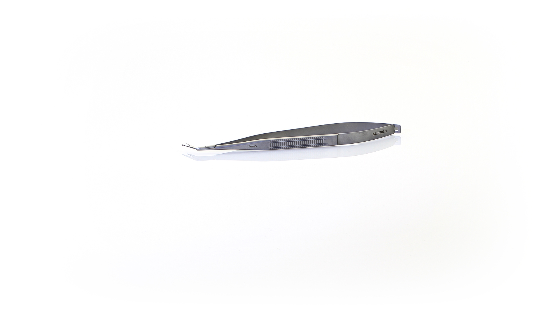 Potts-Scissors - 60° Angled Sharp Fine Blades w/Bead Tip